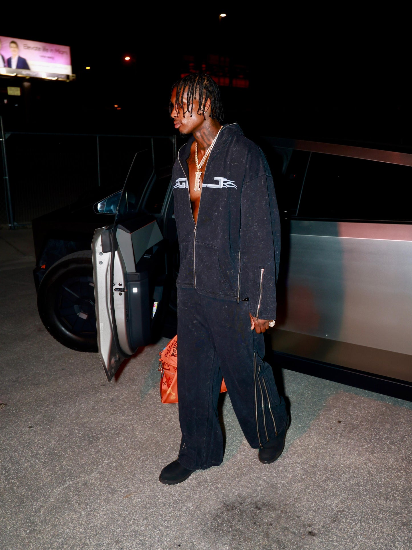 UNLOCKED FULL ZIP UP WASHED BLACK SWEATPANTS